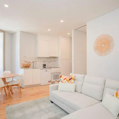 Liiiving In - Aliados Stone Oporto