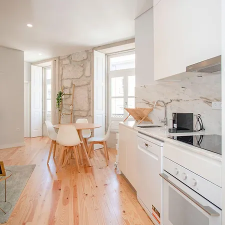 Liiiving In - Aliados Stone Apartamento