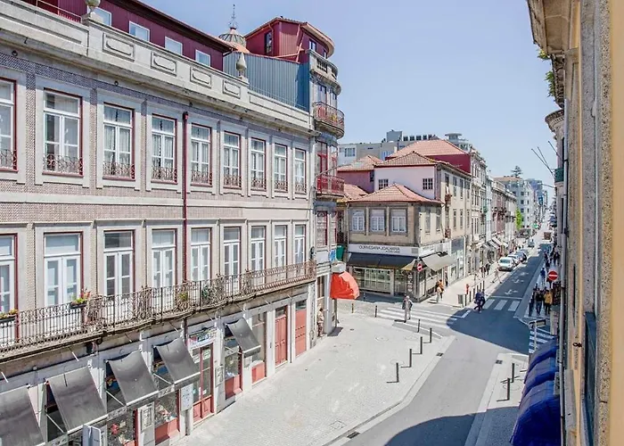 Liiiving In - Aliados Stone