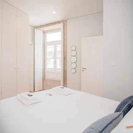 Appartement Liiiving In - Aliados Stone