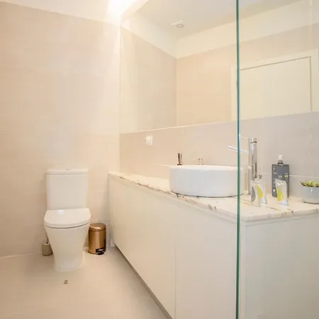 Liiiving In - Aliados Stone Appartement *