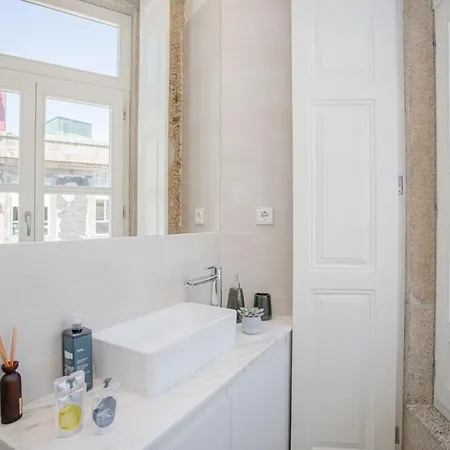 Liiiving In - Aliados Stone Appartement *