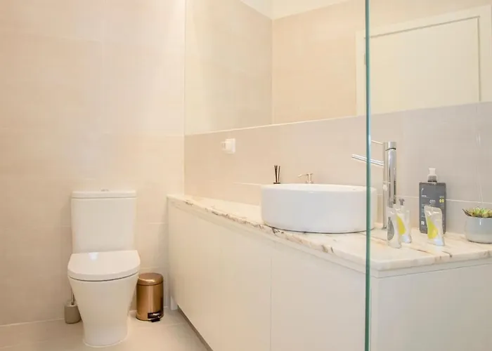 Liiiving In - Aliados Stone Apartman Porto