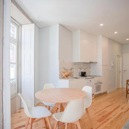 Liiiving In - Aliados Stone * Oporto