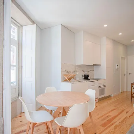 Liiiving In - Aliados Stone * Oporto