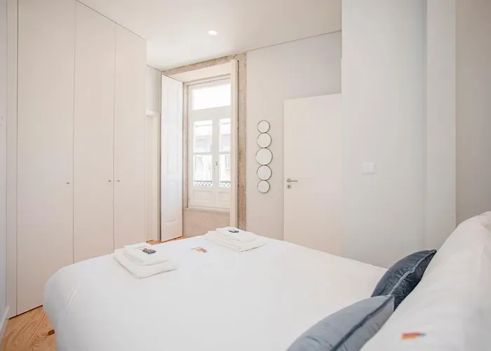 Apartament Liiiving In - Aliados Stone